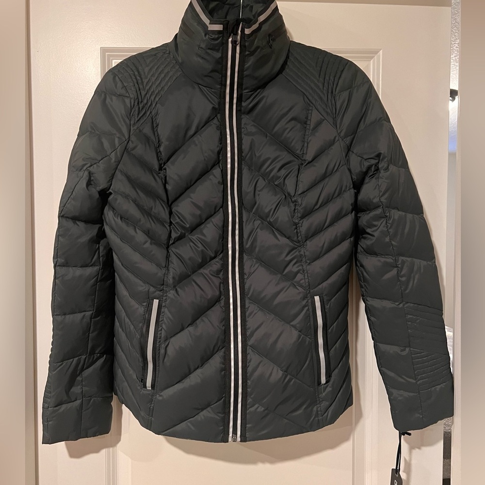 Blanc Noir Puffer jacket size Med NWT